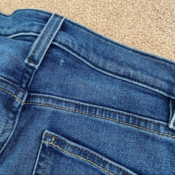 SOLD ✅ - Picture 4 of 4